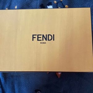 Cute Fendi shoes are a sz 10. I’ve kept them in great shape. 100% authentic